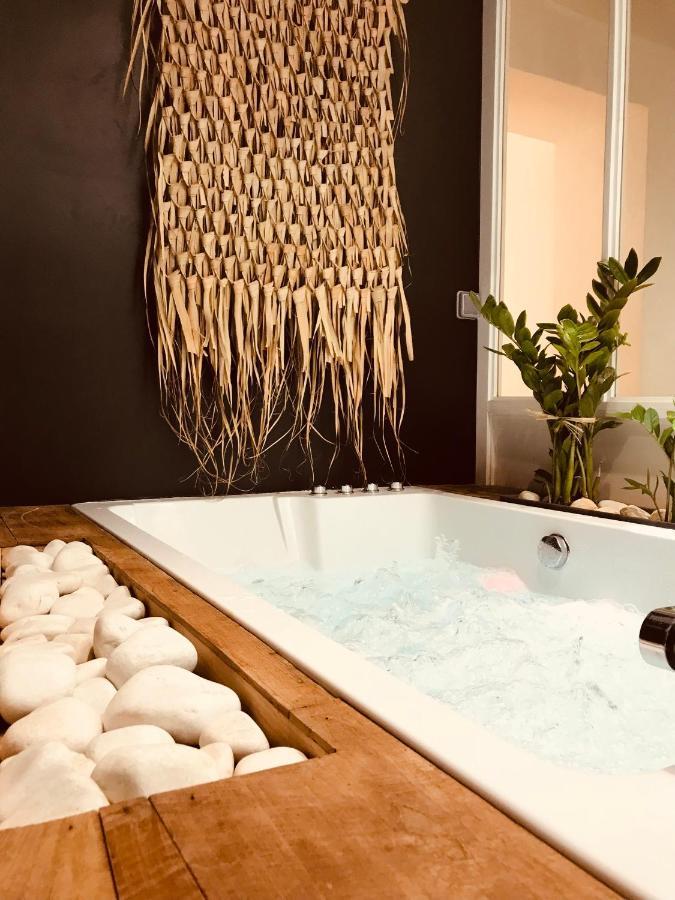 Atipyc Nimes Apartment ภายนอก รูปภาพ
